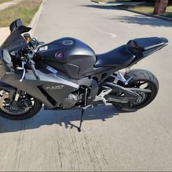 2016 CBR1000RR For Sale - CASH ONLY - NO TRADE