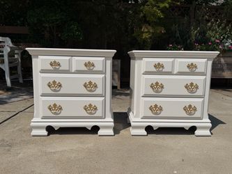 REFINISHED Pair of BROYHILL nightstands "pale oak" +dovetail drawers $349 CAN DELIVER!