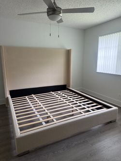 Brand new bed frame / Delivery available