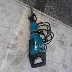 MAKITA JACK HAMMER