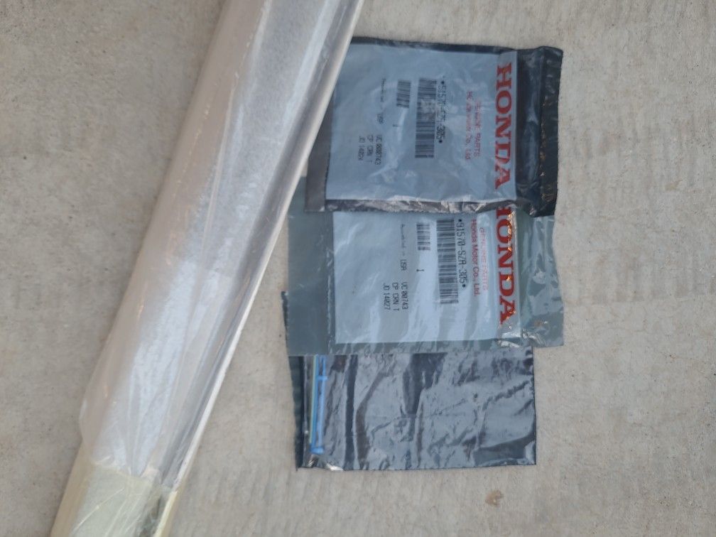 Honda Odyssey Windshield Trim
