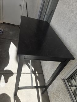 Black Table