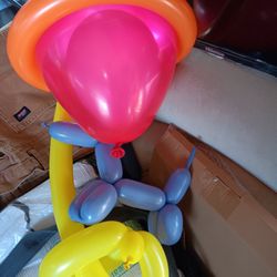 I Making Some Stuff Animal Balloons