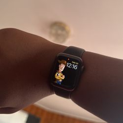 Apple Watch 4th Generation 