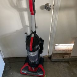 Dirt Devil Vacuum Cleaner 