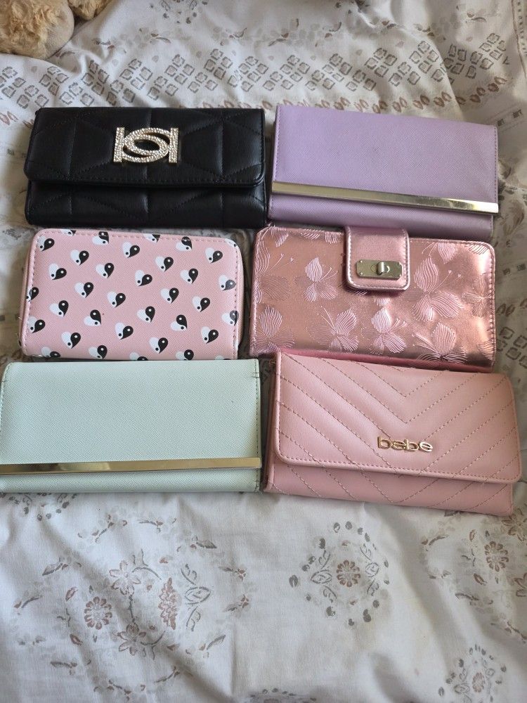 WALLETS FOR SALE / $15.Each Nothing Wrong. Brand New