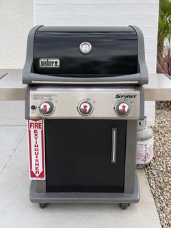 Weber Spirit 3-Burner Gas Grill