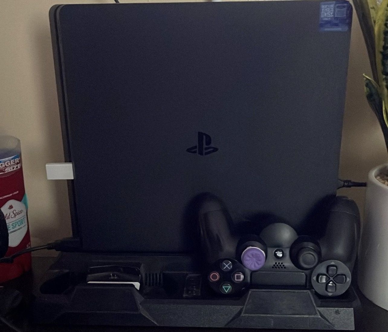 Very Good Condition PS4