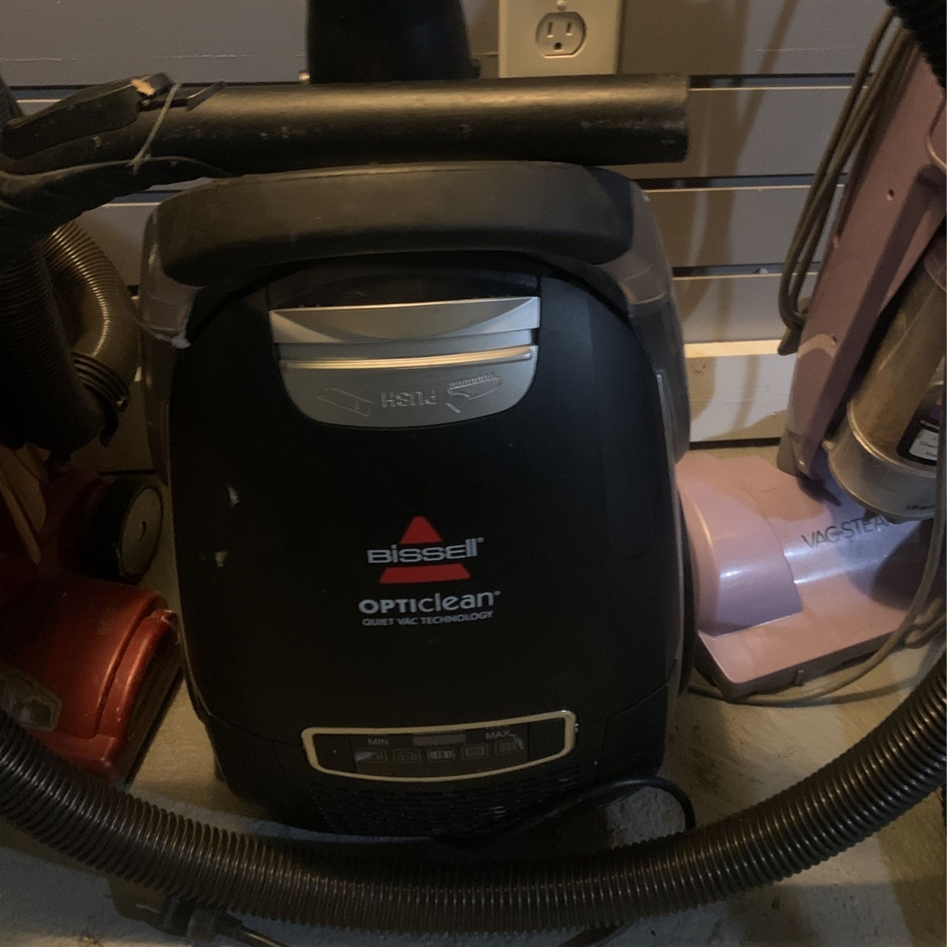 Vacuum Cleaner