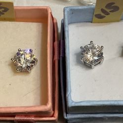 New Beautiful larger Stone Earrings In Giftbox