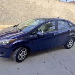 FORD FIESTA 2016 Título Limpio 