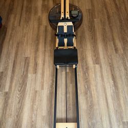 WaterRower Oak Rowing Machine With S4 Monitor - Rowing Machine