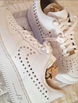 AUTHENTIC 'Air Force 1 Low '07 - FQ8887-100' (Size 9)