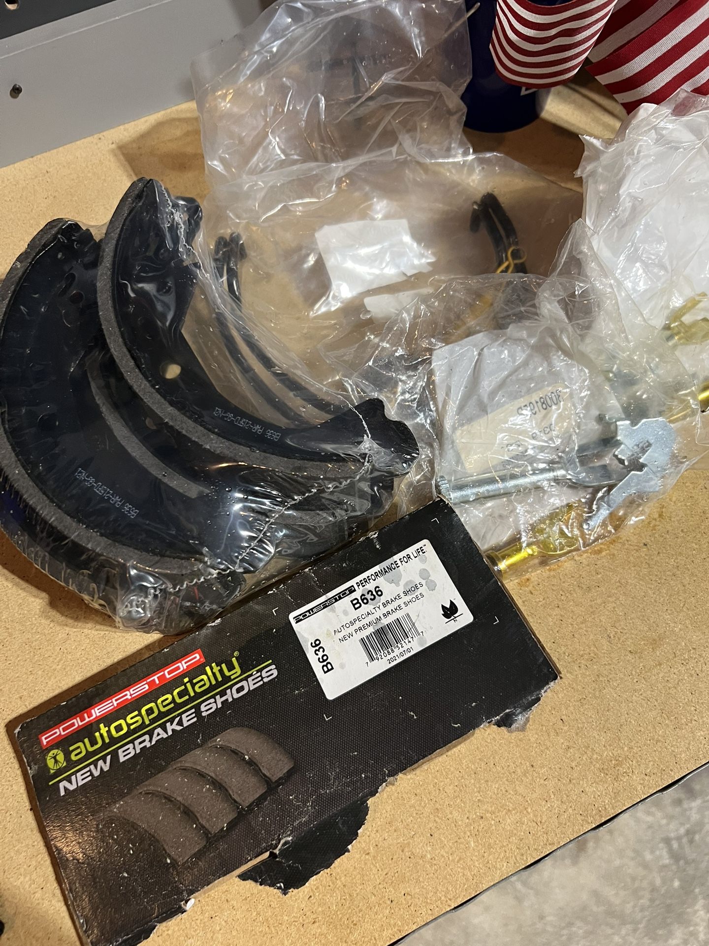 Power Stop B636 Rear Autospecialty Brake Shoe For Century Lesabre Lumina Monte Carlo Venture Eighty Eight Ninety Eight Silhouette Bonneville Montana