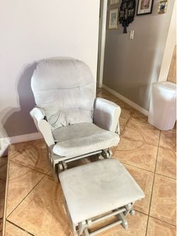 Glider Rocker with Matching Ottoman