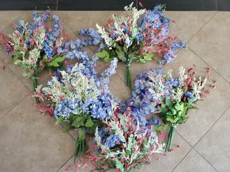 5 Bouquets For Weddings Or Special Events