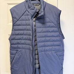 Lululemon Down For It All Vest - $80 - Mens Large