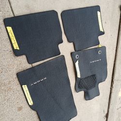 2018-23 Toyota Camry Floor Mats 