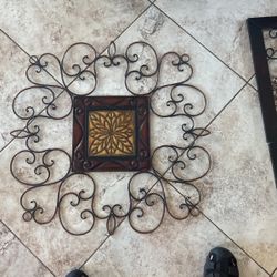 Metal Wall Decor 29x29