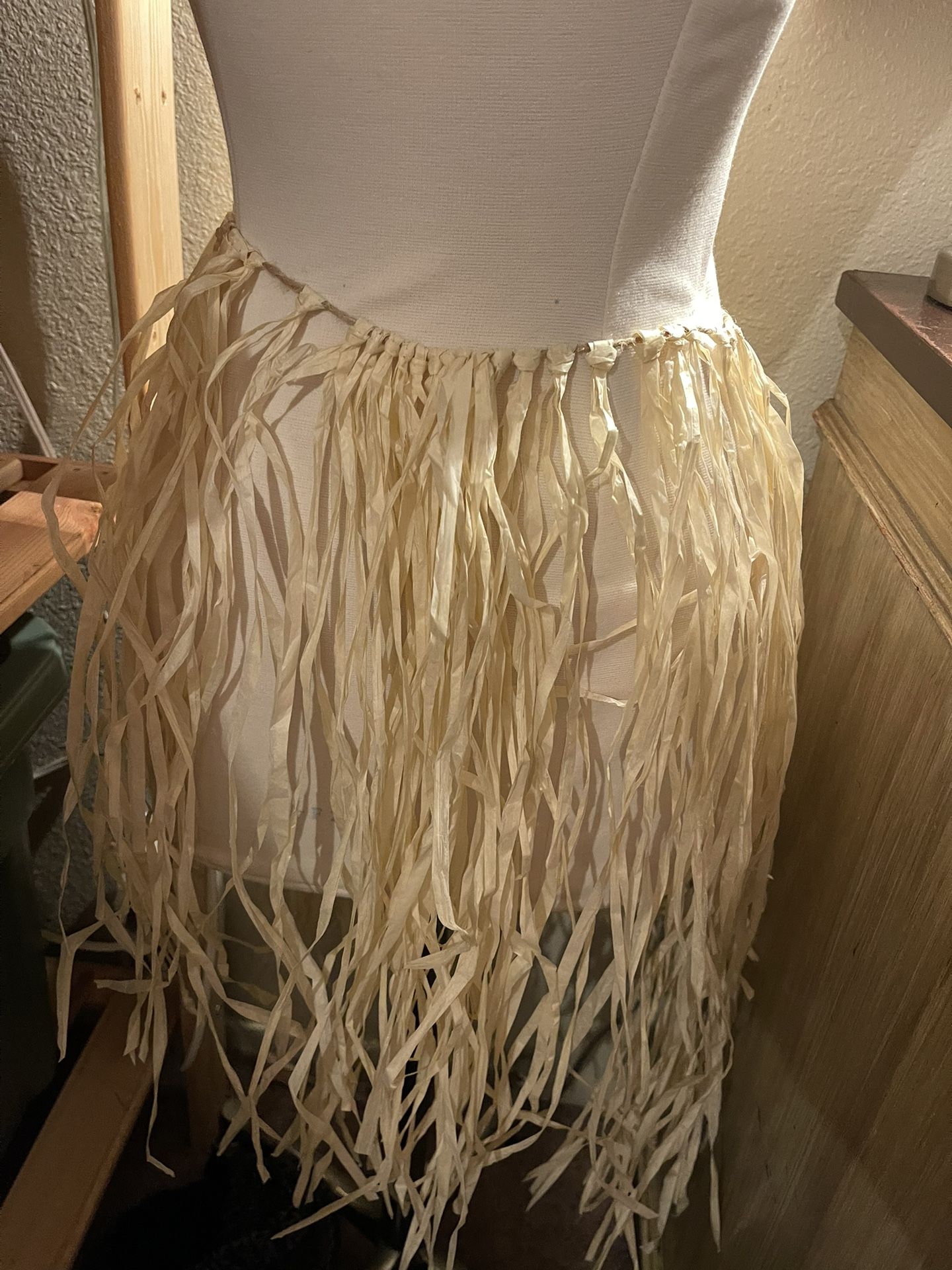 31x23” hula skirt unisex grass Hawaiian Halloween costume