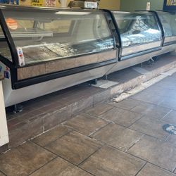 3 6ft REFRIGERATED MEAT DISPLAY CASES 