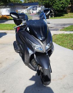 2019 Kymco X-Town 300i Maxi Scooter
