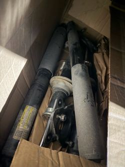 Oem 2023 silverado 1500 rst shocks no springs