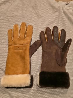 UGG Shearling Lined Suede Gloves