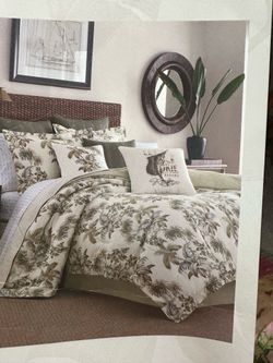 Tommy Bahama King Comforter Set