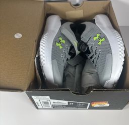 BOY`S UNDER ARMOUR UA BPS SURGE 4 AC SNEAKERS SIZE 2Y (contact info removed)-012 Gray/Black