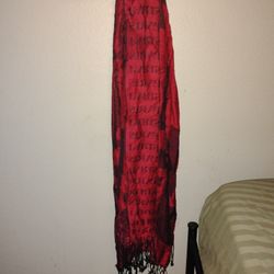 100% Viscose Paris Scarf