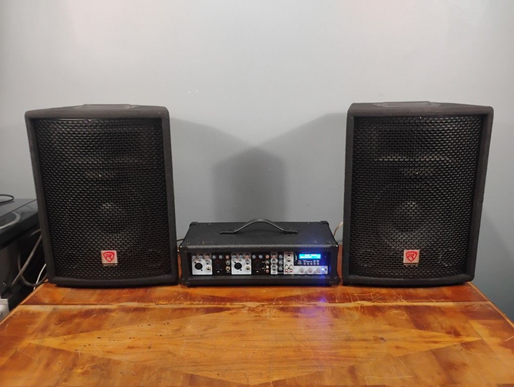 Rockville PA Sound System Bluetooth Amplifier & Speakers