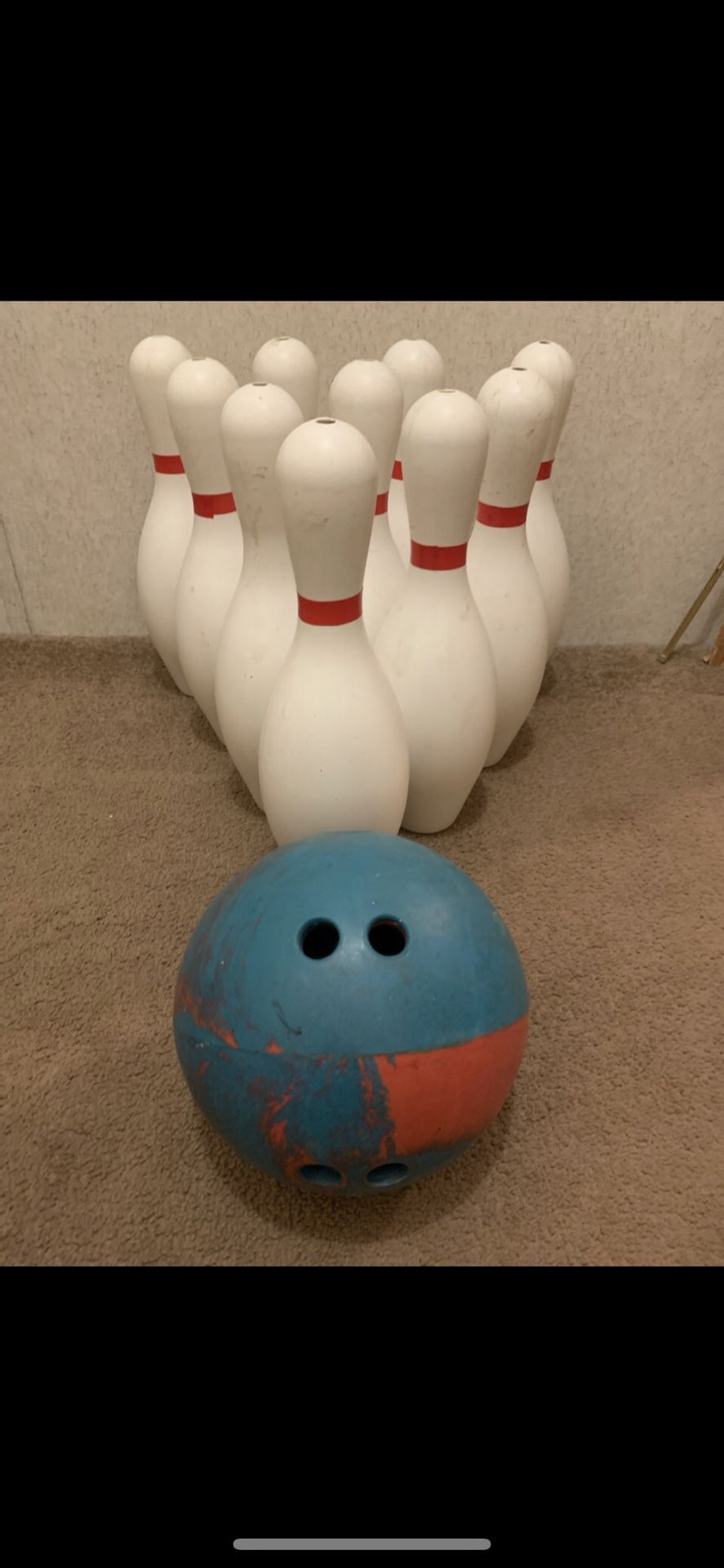 Realistic Kids Play Bowling Set