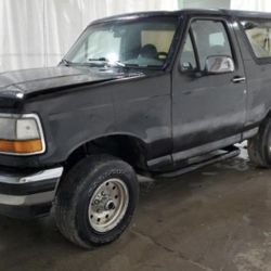 1995 Ford Bronco