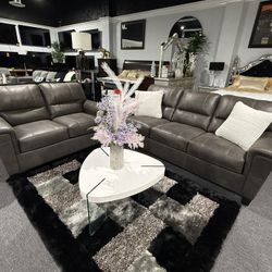2 Pc Sofa And Loveseat 