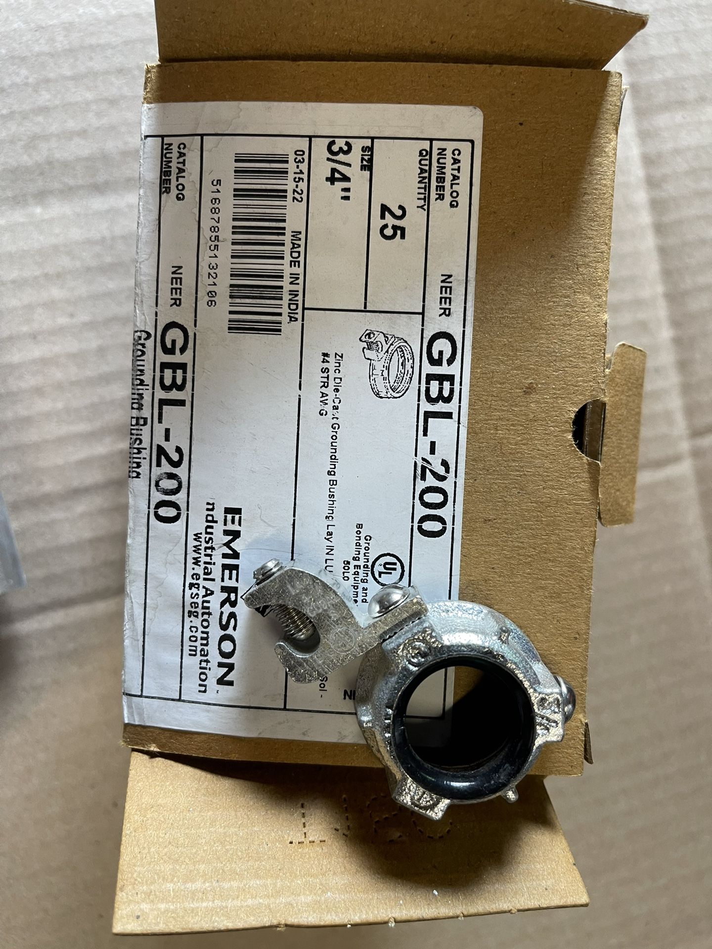 GBL-200 3/4" 14 TO 4AWG DIE CAST ZINC IMC/RIGID CONDUIT GROUNDING BUSHING
