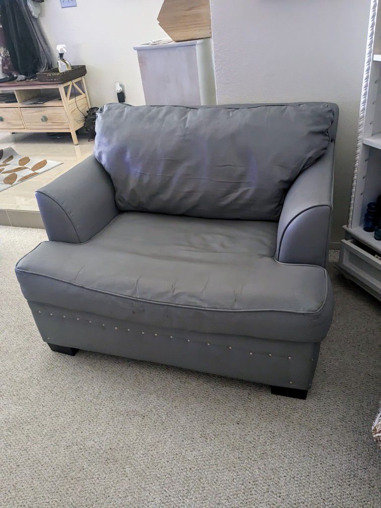 Oversized Faux Leather  Chair 