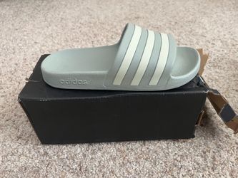 Adidas Women’s Slides size 6