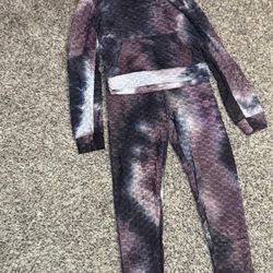 Matching tie-dye textured hoodie + leggings set •