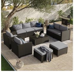 New, Outdoor Patio Set( Already Assembled 