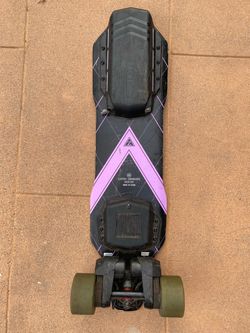 Backfire zealot electric long board (Broken)