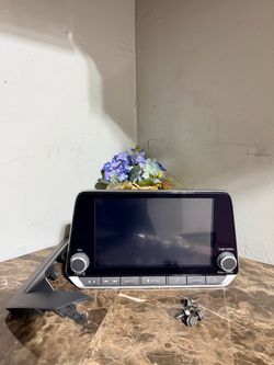 2023 Nissan Sentra Sv radio, stereo