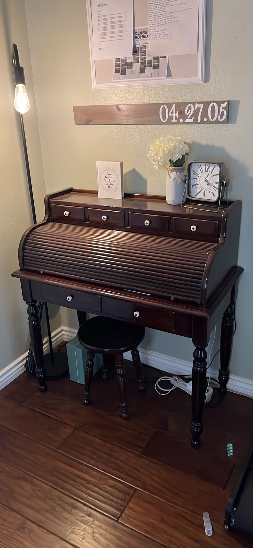 Ethan Allen Rolltop Desk