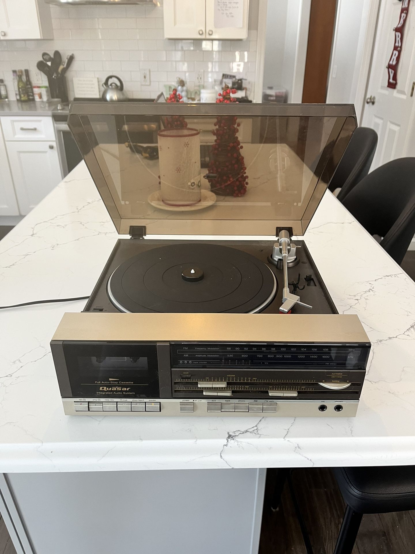 Quasar Turntable Stereo System