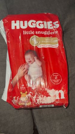 Huggies Size Newborn Diapers: 31 Little Snugglers Baby Diapers (up to 10 Ibs)