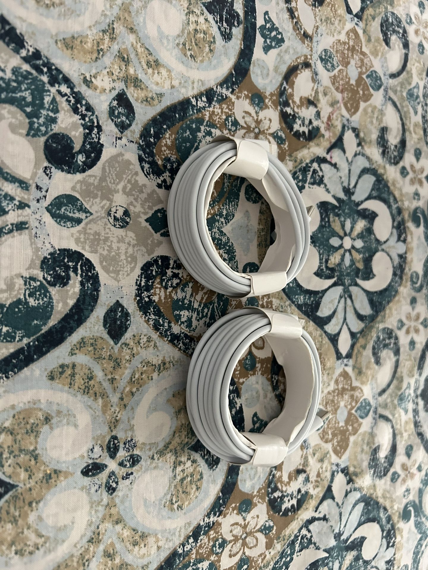 2 Brand New IPhone chargers usb type c