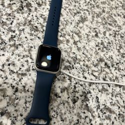 Apple Watch SE