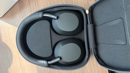 Sony WH-1000XM5 Headphones - Black