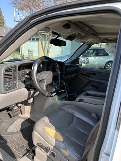 2005 Suburban