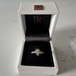.50ct Pear Cut Diamond Engagement Ring – 18K White Gold (GIA Certified)